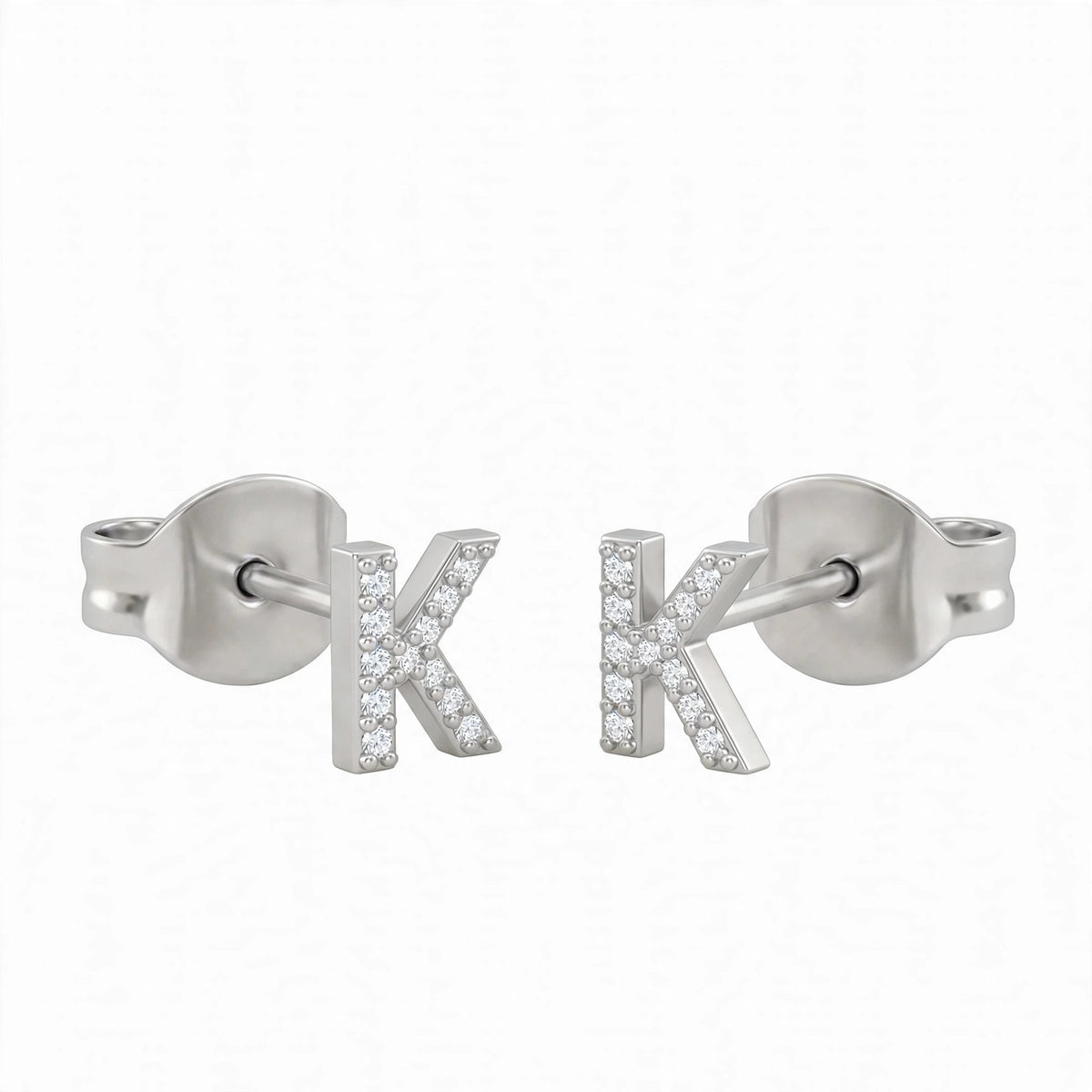 أقراط صغيرة على شكل حروف, مقاس 3 مم Petite stud earrings shaped letters size 3mm