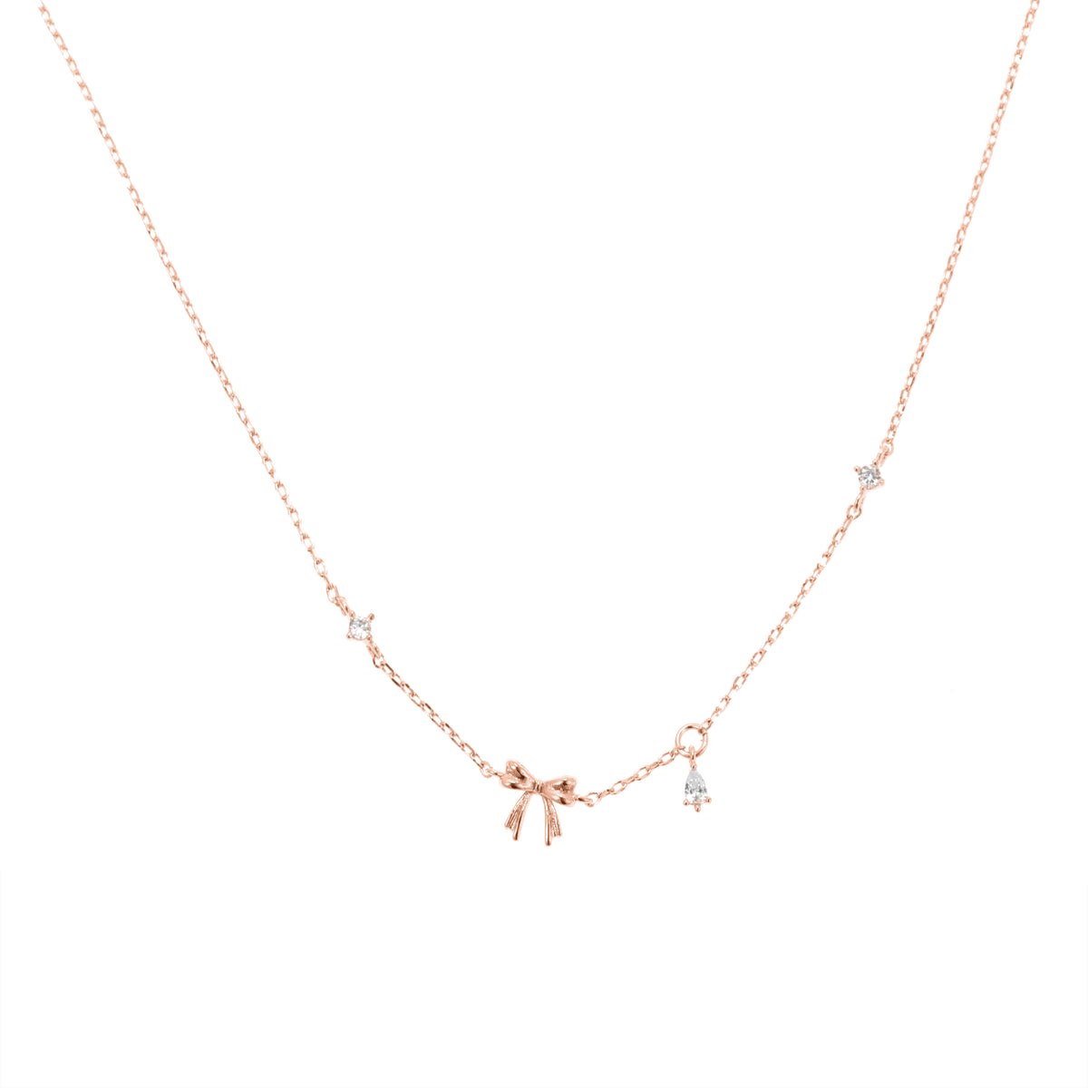قلادة بتعليقة فيونكة رقيقة Delicate Bow Charm Necklace