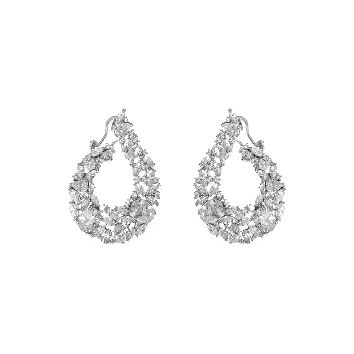 أقراط حلقية بتصميم قطرة مكوّنة من مجموعة أحجار الزركون Cluster Teardrop Hoop Earrings