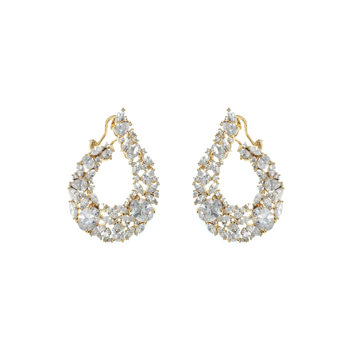 أقراط حلقية بتصميم قطرة مكوّنة من مجموعة أحجار الزركون Cluster Teardrop Hoop Earrings