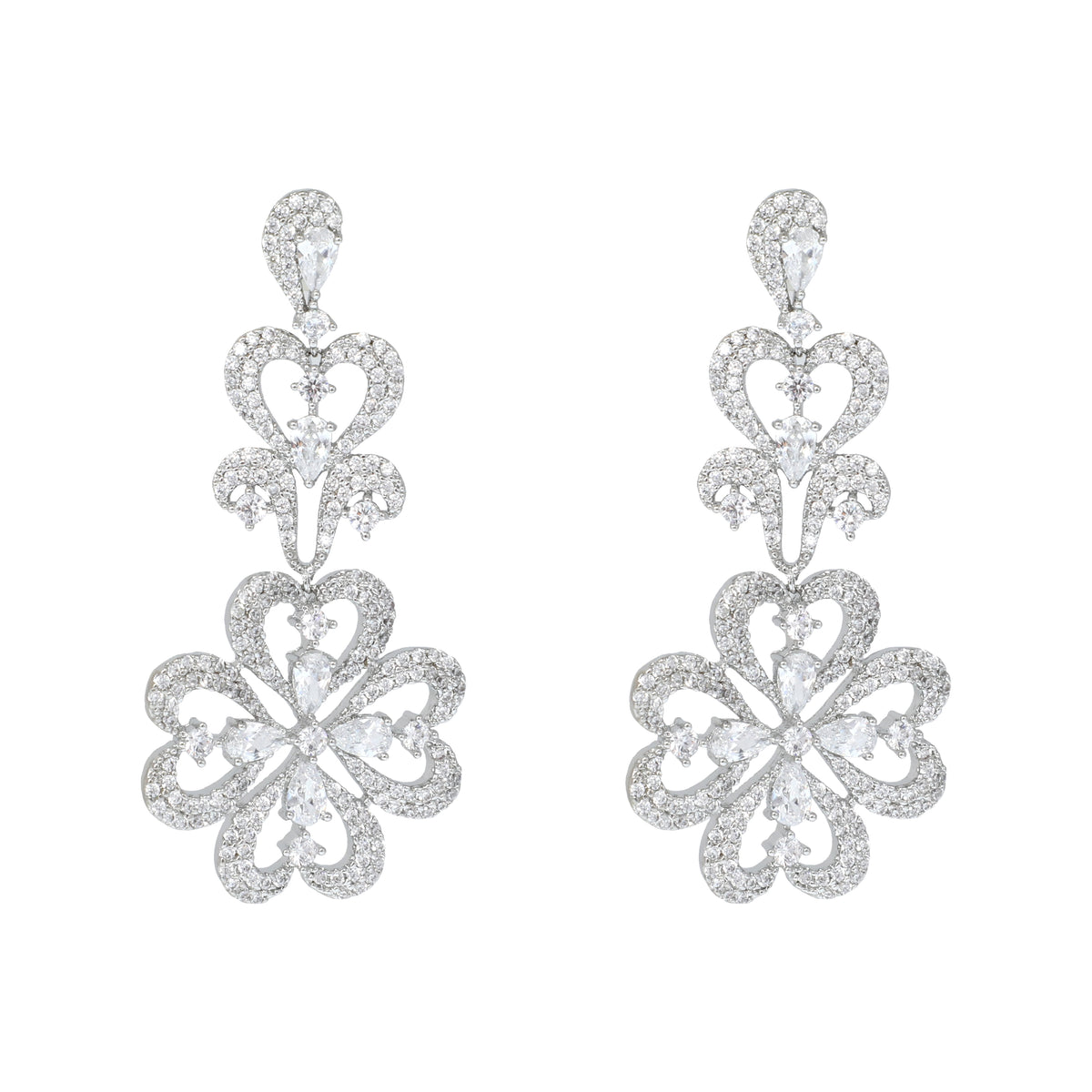 أقراط متدلية بتصميم مفرغ يجمع بين شكل القلب والزهور Heart and Floral Openwork Drop Earrings